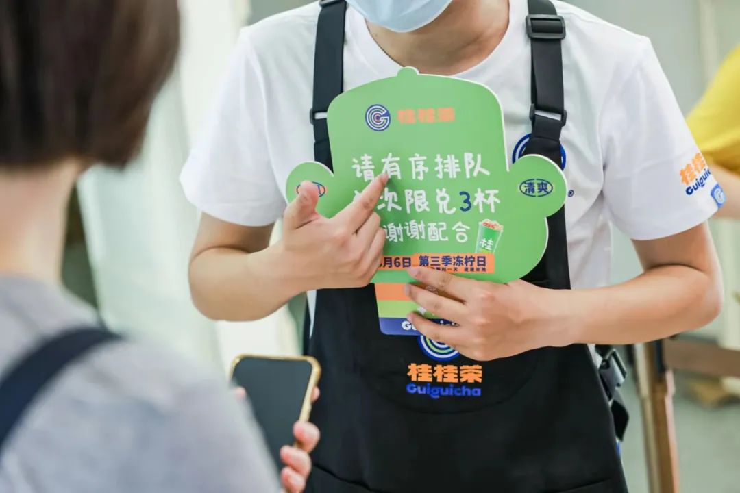 連續(xù)3年造節(jié)，日接待30萬(wàn)人，它從上?！安惋嫃U墟”中突圍！(圖2)