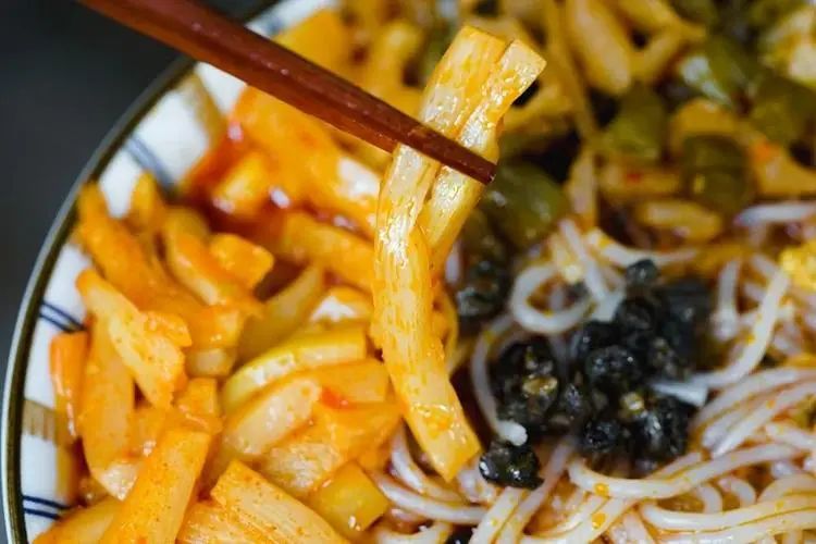 爆火的螺螄粉，為何還未出現(xiàn)大品牌？(圖3)
